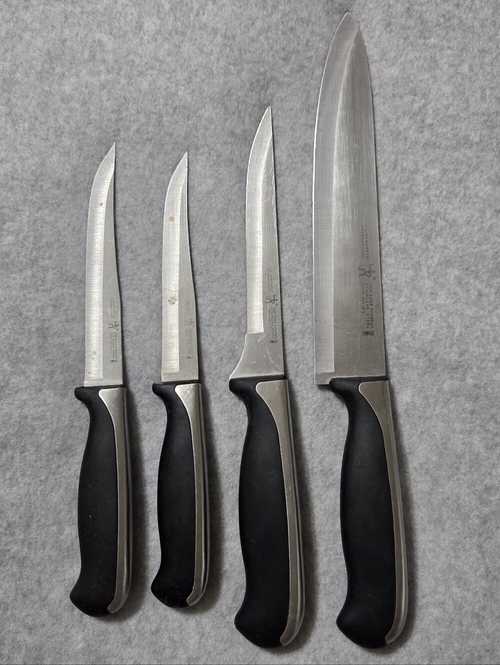 J.A. Henckels International Synergy Set- 8" Chef, 5.5" Boning & 2 Steak Knives